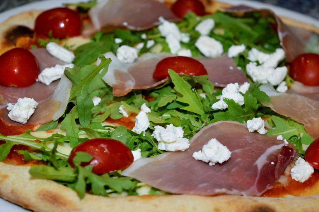 ivandelimarpizzeria5plus1169303