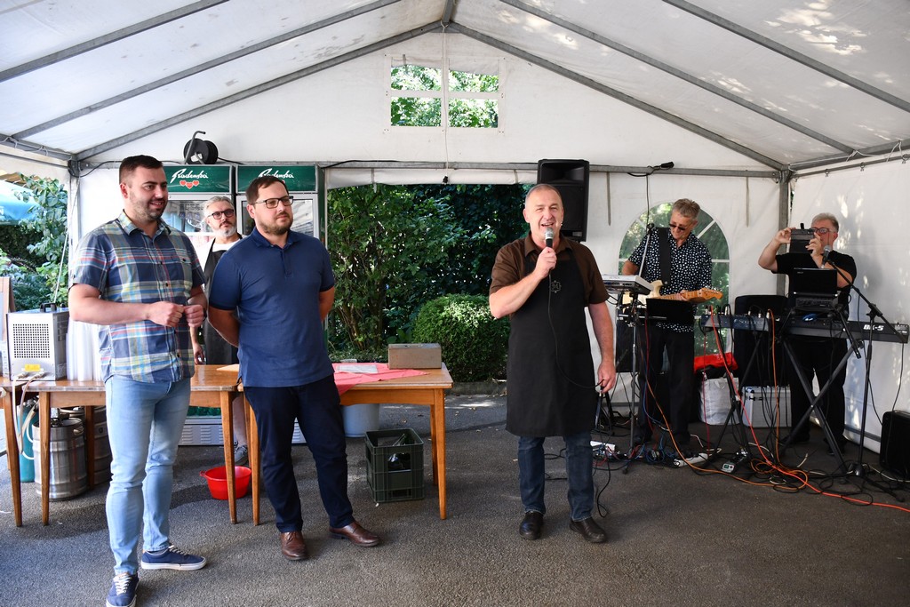 ZAHVALILI IM Ručak za istinske heroje Pušćina