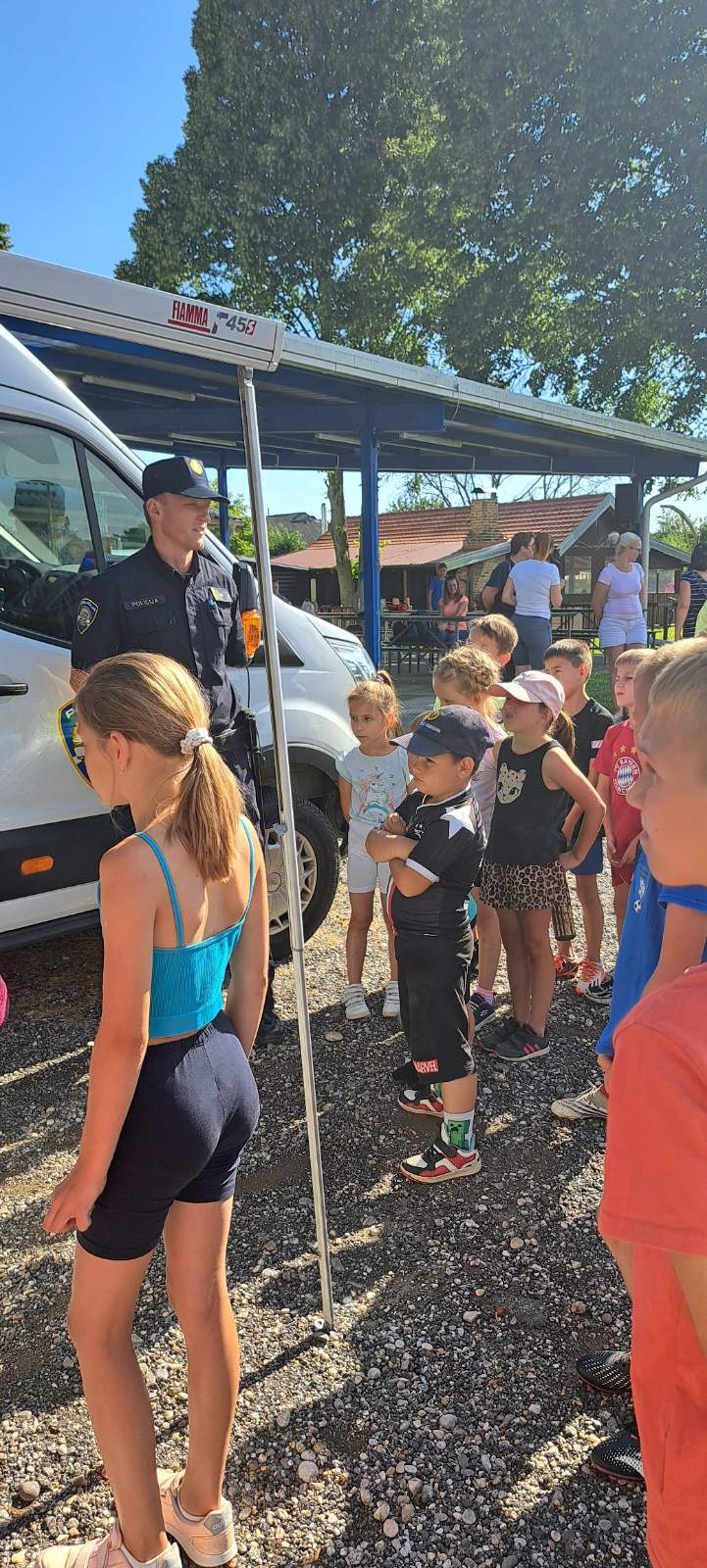 Policija na nogometnom kampu u Donjoj Dubravi