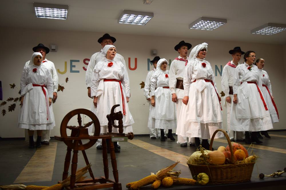 1219464751680809516778965922861