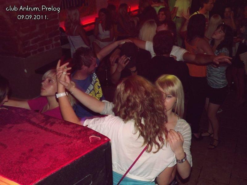 1 (31) Antrum (Petak i subota, 9. i 10.9.2011)