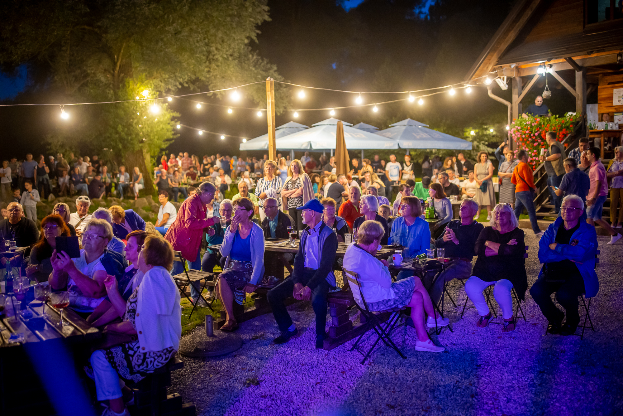 PREKRASNA VEČER Koncert Džo Maračić Makija i premijera spota Ansambla Pučpuljike PREKRASNA VEČER Koncert Džo Maračić Makija i premijera spota Ansambla Pučpuljike