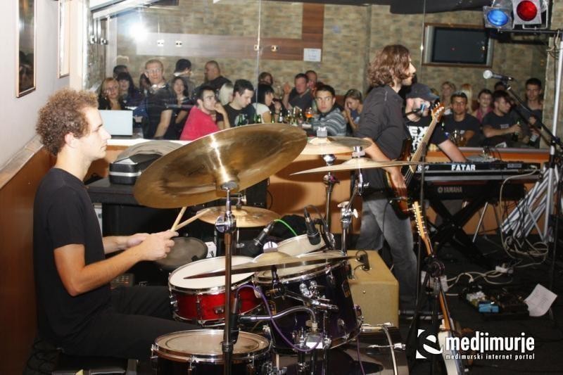 PALADIN 1.10.2011. PALADIN 1.10.2011.