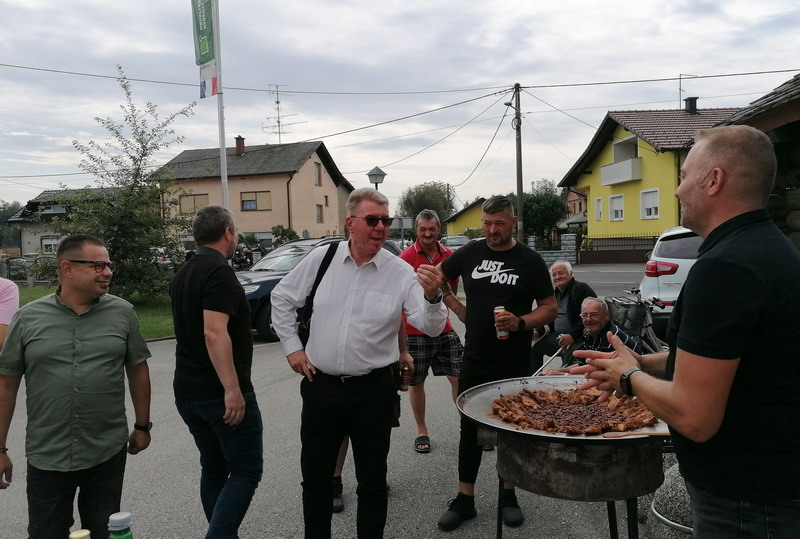 SVE BILO FINO 3. Eko kotlić na Trgu međimurske prirode okupio 13 ekipa