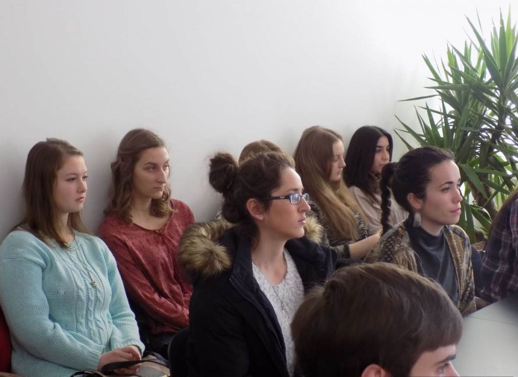 328014005dscn0764optimized48025