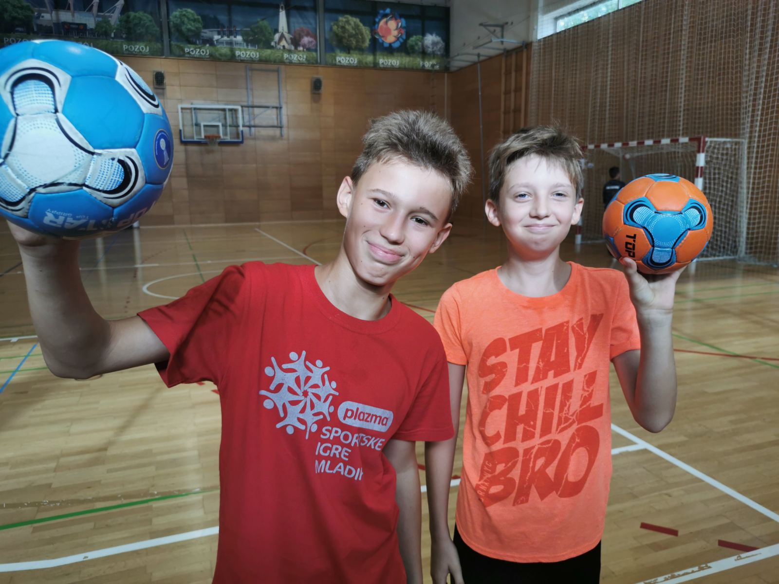 Veliki broj školaraca na kampovima iz kuglanja i rukometa