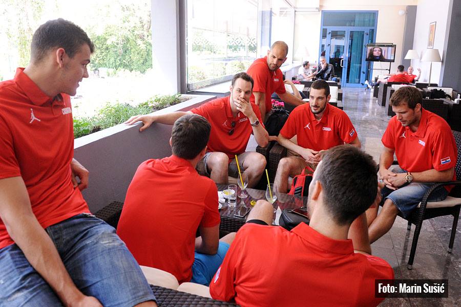 1342793810539047746897812572222