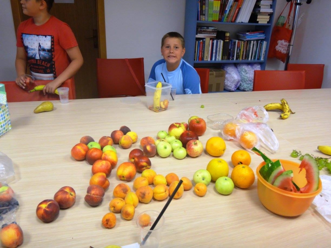 1112091410206453712533446654753