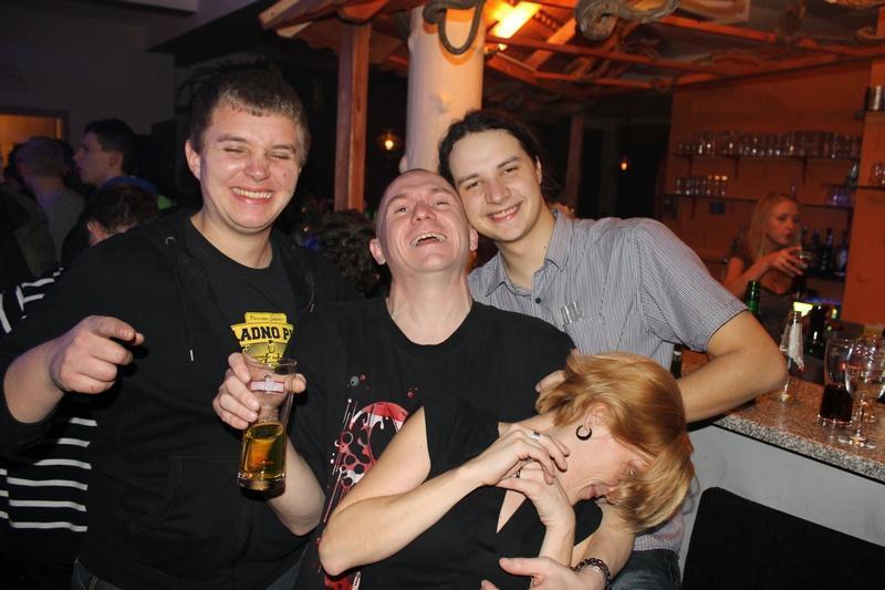 slika0046 Insomnia (Petak i subota, 22. i 23.2.2013 – Gloria Band)