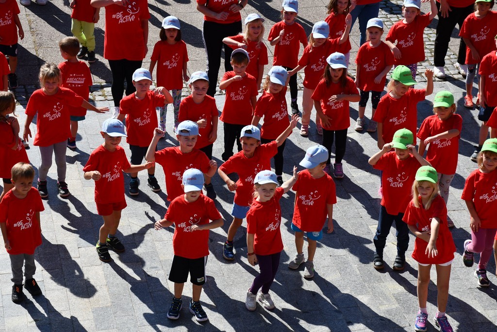 VIDEO I FOTO U središtu Čakovca obilježen Europski tjedan sporta i Svjetski dan srca VIDEO I FOTO U središtu Čakovca obilježen Europski tjedan sporta i Svjetski dan srca