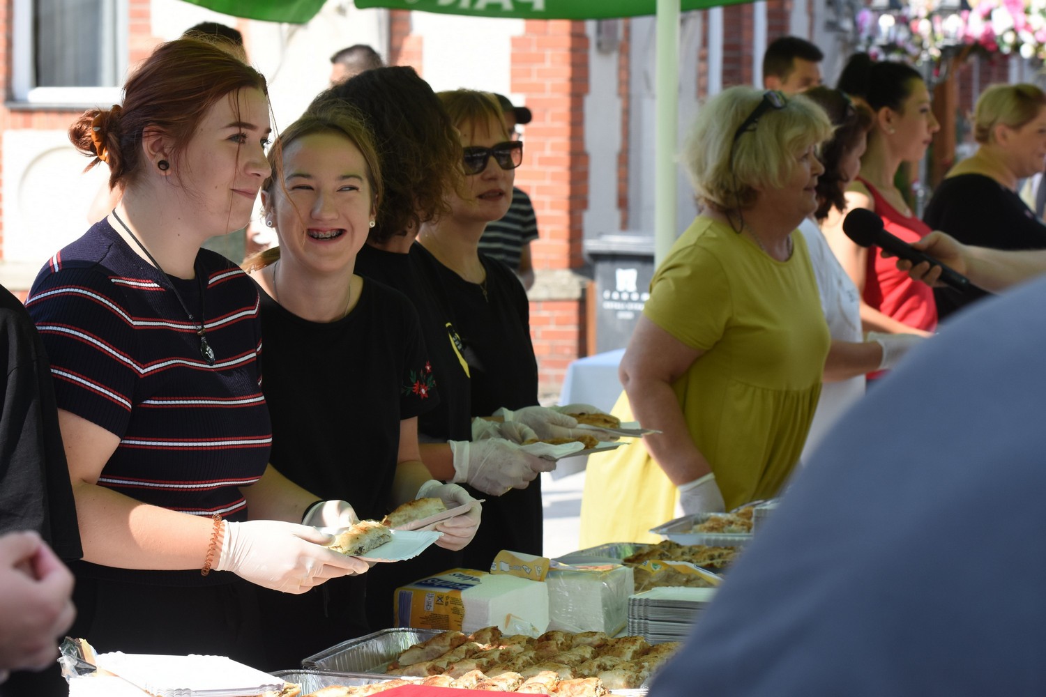 Humanitarna prodaja međimurske pogače za Centar za odgoj i obrazovanje