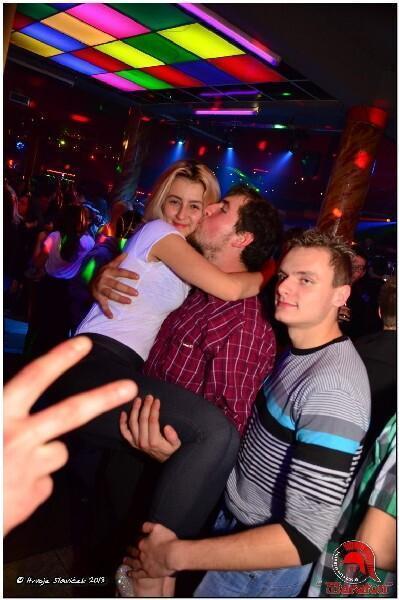 PIC00105 Maraton (Subota, 21.12.2013. – Energy madness party) PIC00105 Maraton (Subota, 21.12.2013. – Energy madness party)