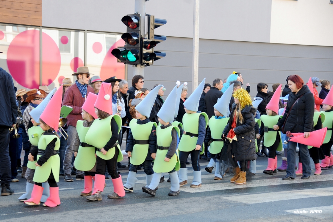 276411248dsc6760kopija457632