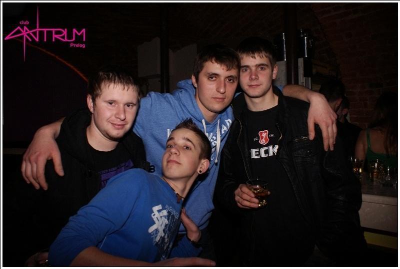 slika0086 Antrum (Subota, 5.1.2013.) slika0086 Antrum (Subota, 5.1.2013.)