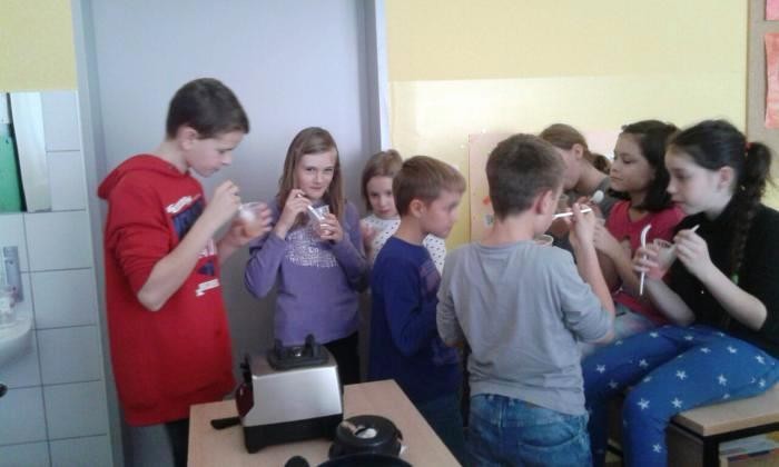 largeimg2027691754412