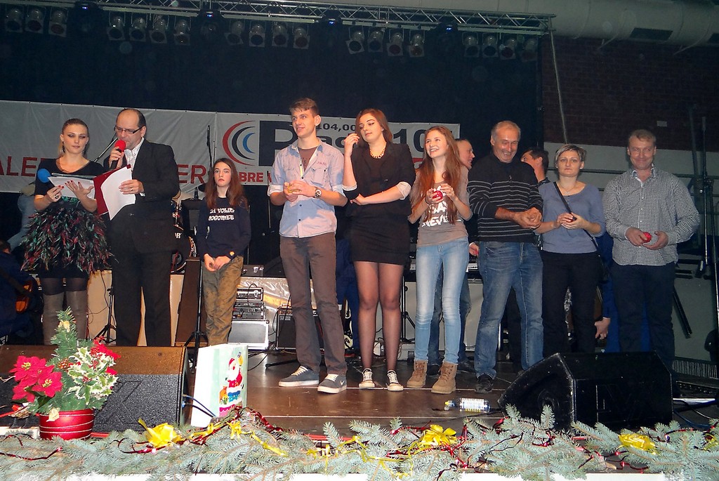 slika0025269636 Božićni koncert Radija 105 Selnica (Petak, 26.12.2014.)