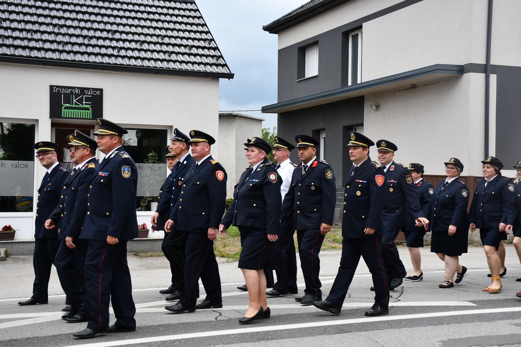 VELIKA SVEČANOST Vatrogasci DVD-a Mala Subotica slave 130. rođendan