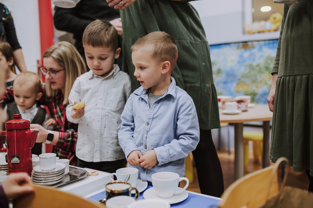 UZBUDLJIVE AKTIVNOSTI Mališani skupine Trešnjice uživali u pravoj Božićnoj čajanci