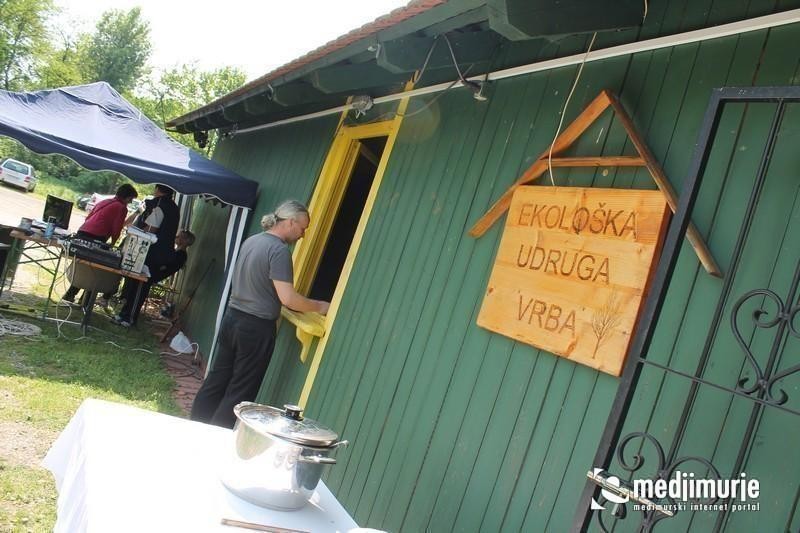slika00001