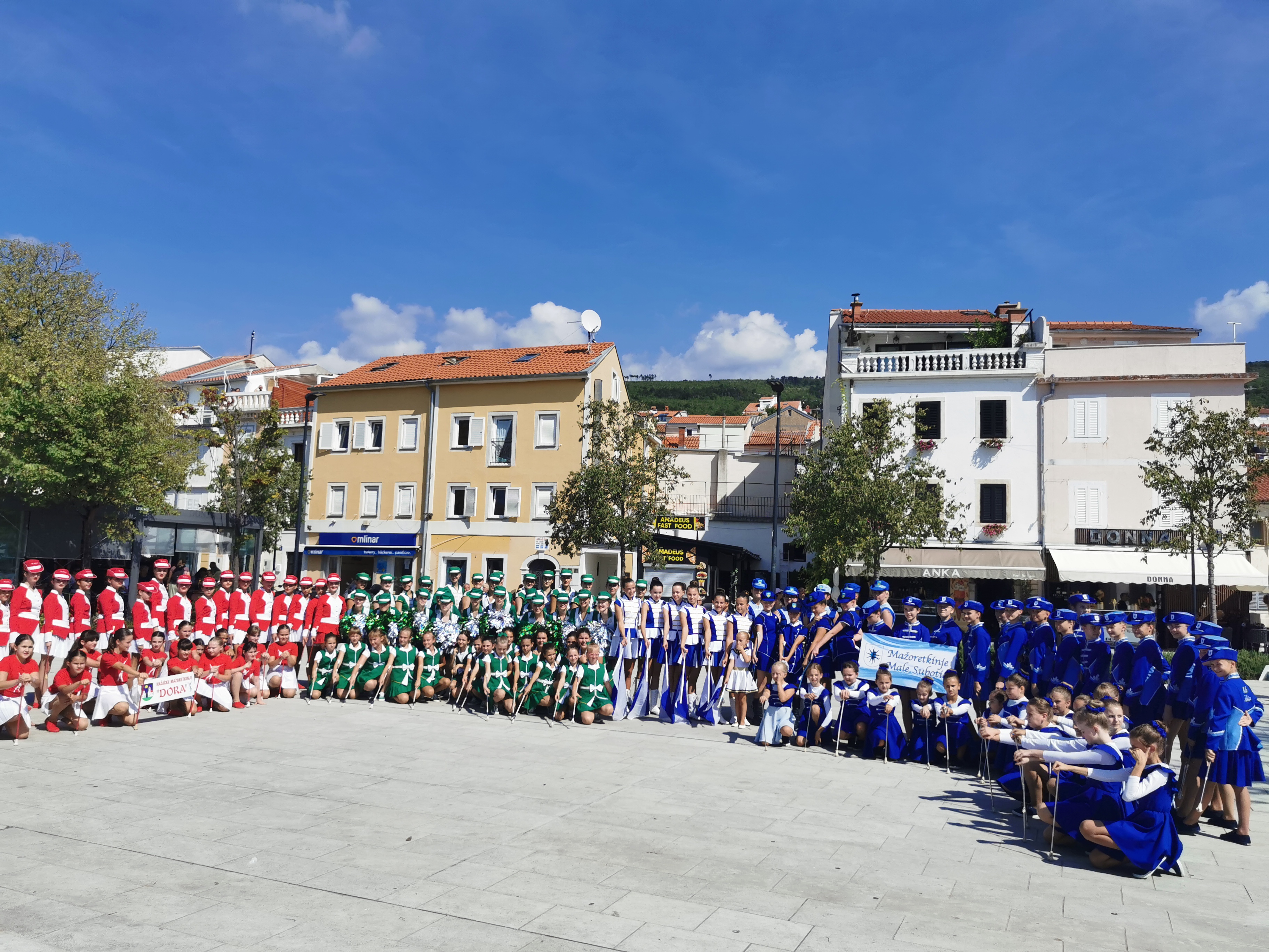 FOTO Mažoretkinje Nedelišća održale pravu malu turneju po Hrvatskoj