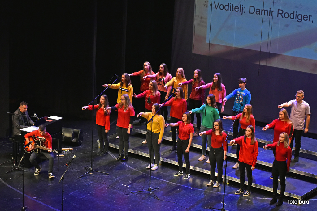 Gimnazija Josipa Slavenskog Čakovec