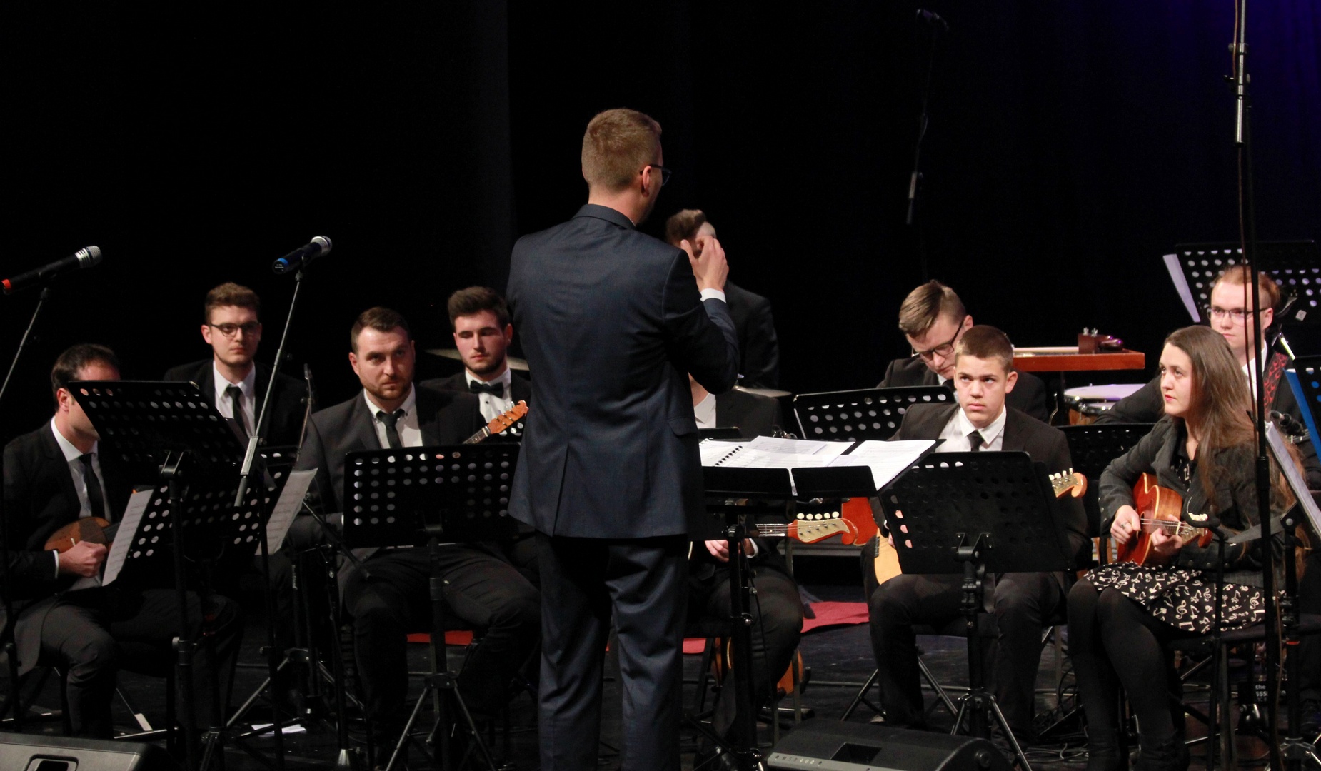 ŽupanijskI tamburaškI orkestr ‘Stjepan Bujan-Stipić’ održao jubilarni koncert povodom 20 godina djelovanja