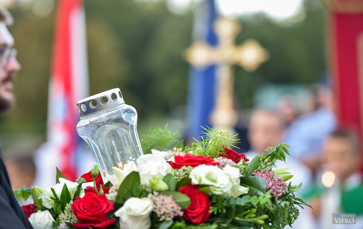 FOTO Uz molitvu i prigodan program obilježena godišnjica tragedije na rijeci Dravi