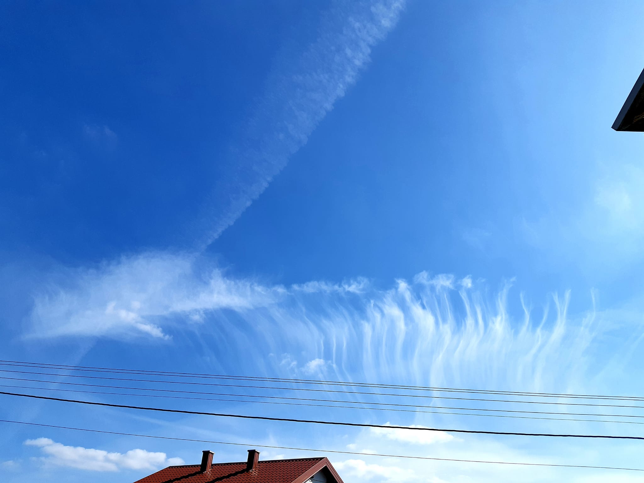 LOVAC NA CHEMTRAILSE Damir Toplek: ‘Kad je zalazak sunca iznimno crven truju nas teškim metalima’ LOVAC NA CHEMTRAILSE Damir Toplek: ‘Kad je zalazak sunca iznimno crven truju nas teškim metalima’