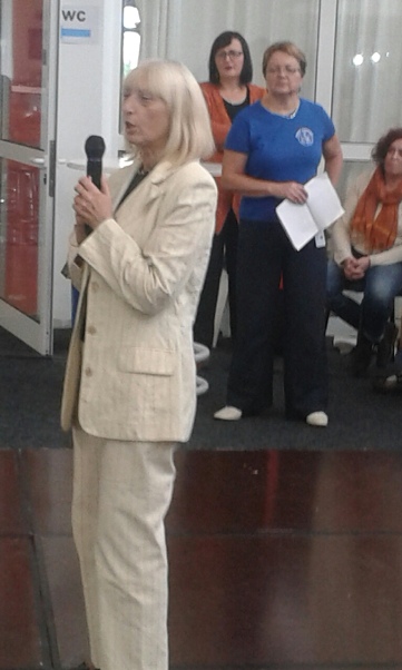 imagee38efa5737a5d90f0f84808158