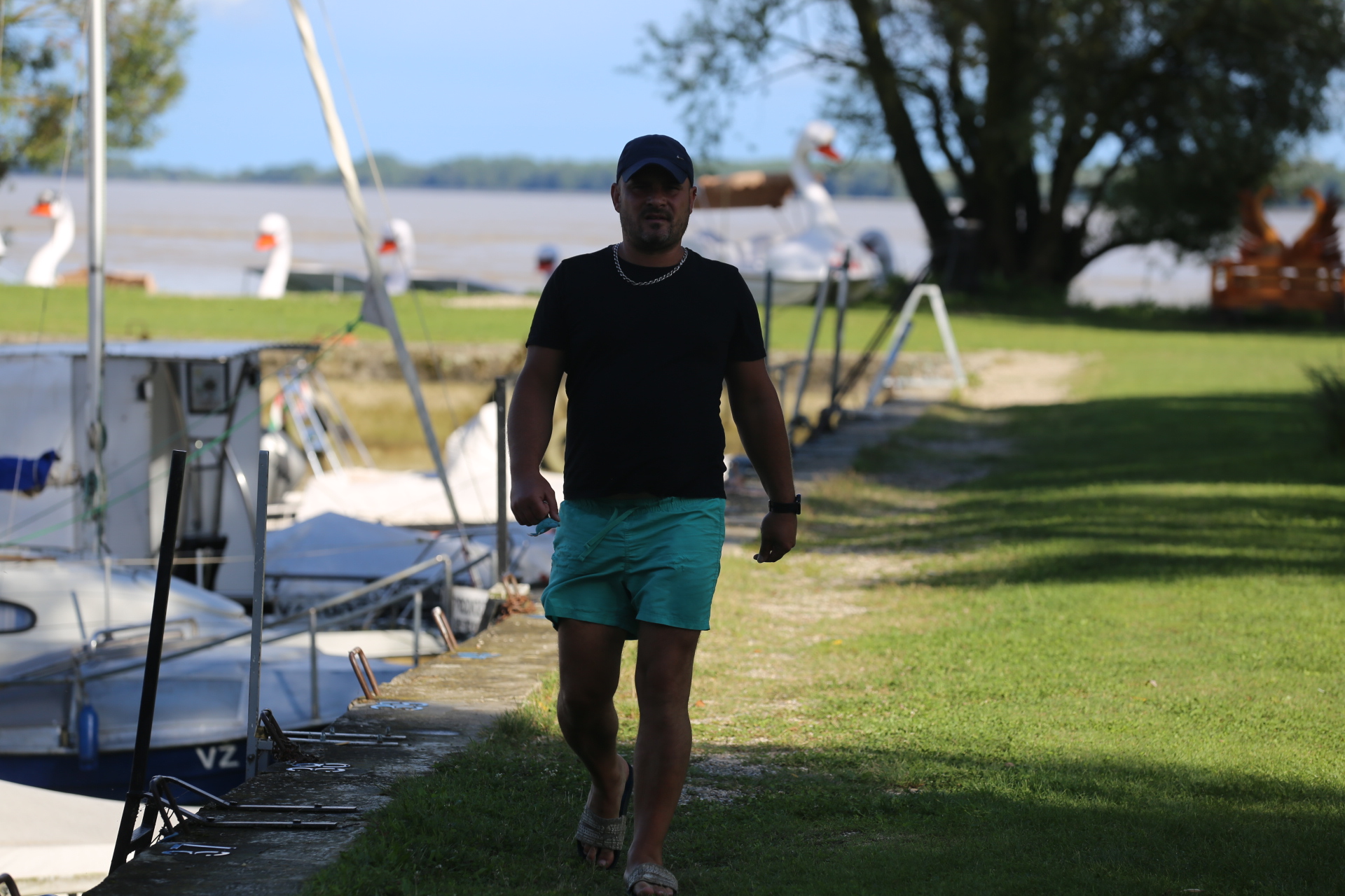 KLIKOM PO MARINI Mještani iskoristili beskišno popodne za šetnju i svježi zrak