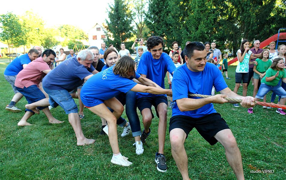 361915829dsc07265347996