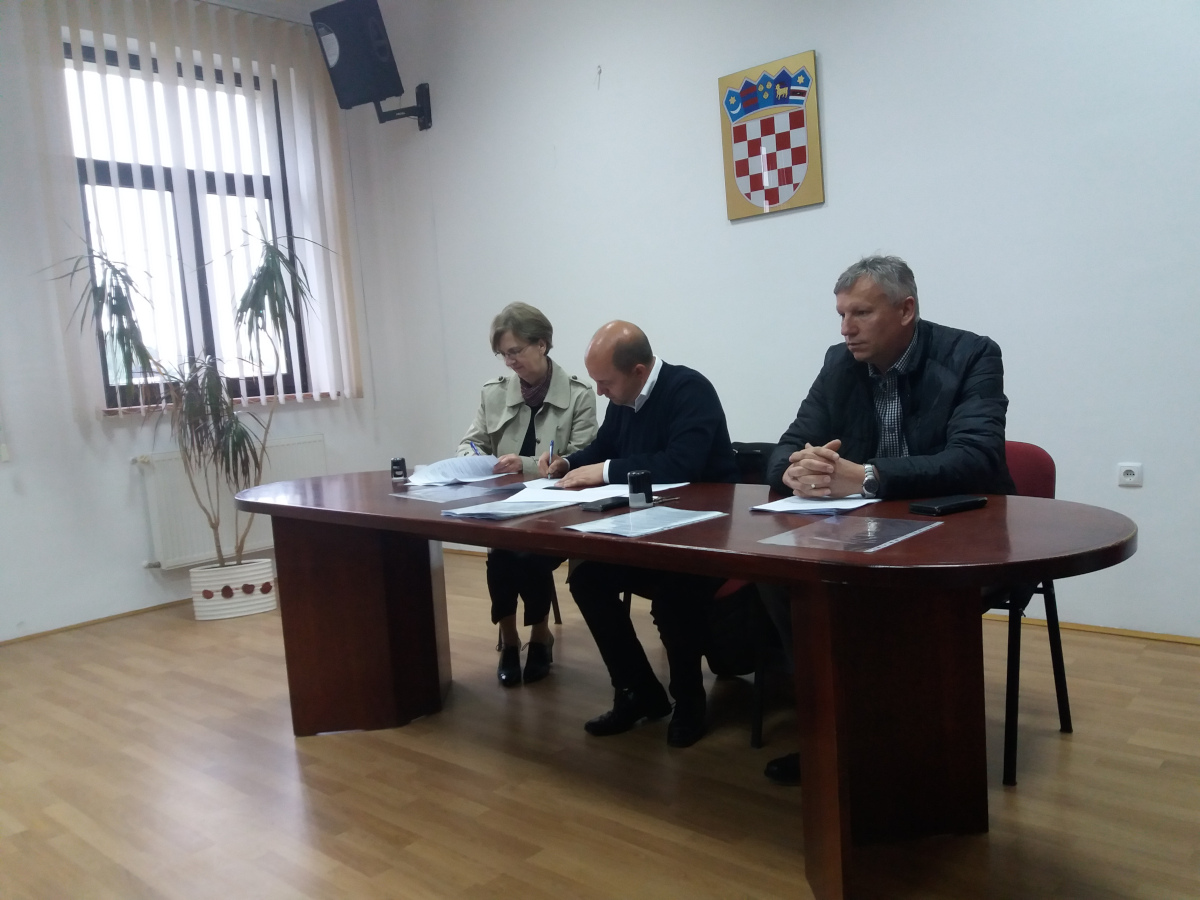 OPĆINA SVETI MARTIN NA MURI Potpisan ugovor o sufinanciranju projekata udruga od interesa za opće dobro OPĆINA SVETI MARTIN NA MURI Potpisan ugovor o sufinanciranju projekata udruga od interesa za opće dobro