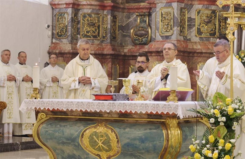 Biskup Radoš zaredio Josipa Špoljarića za đakona