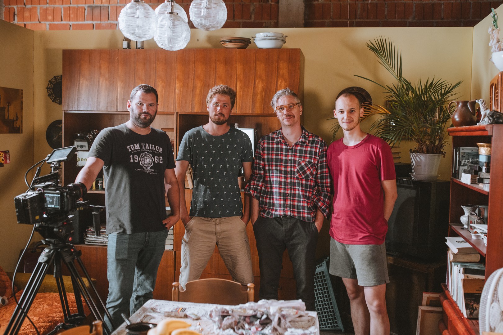 MARIN CVETKO I IVAN LISJAK Za novi kratkometražni film ‘Muha’ od nule izgradili vlastiti set!