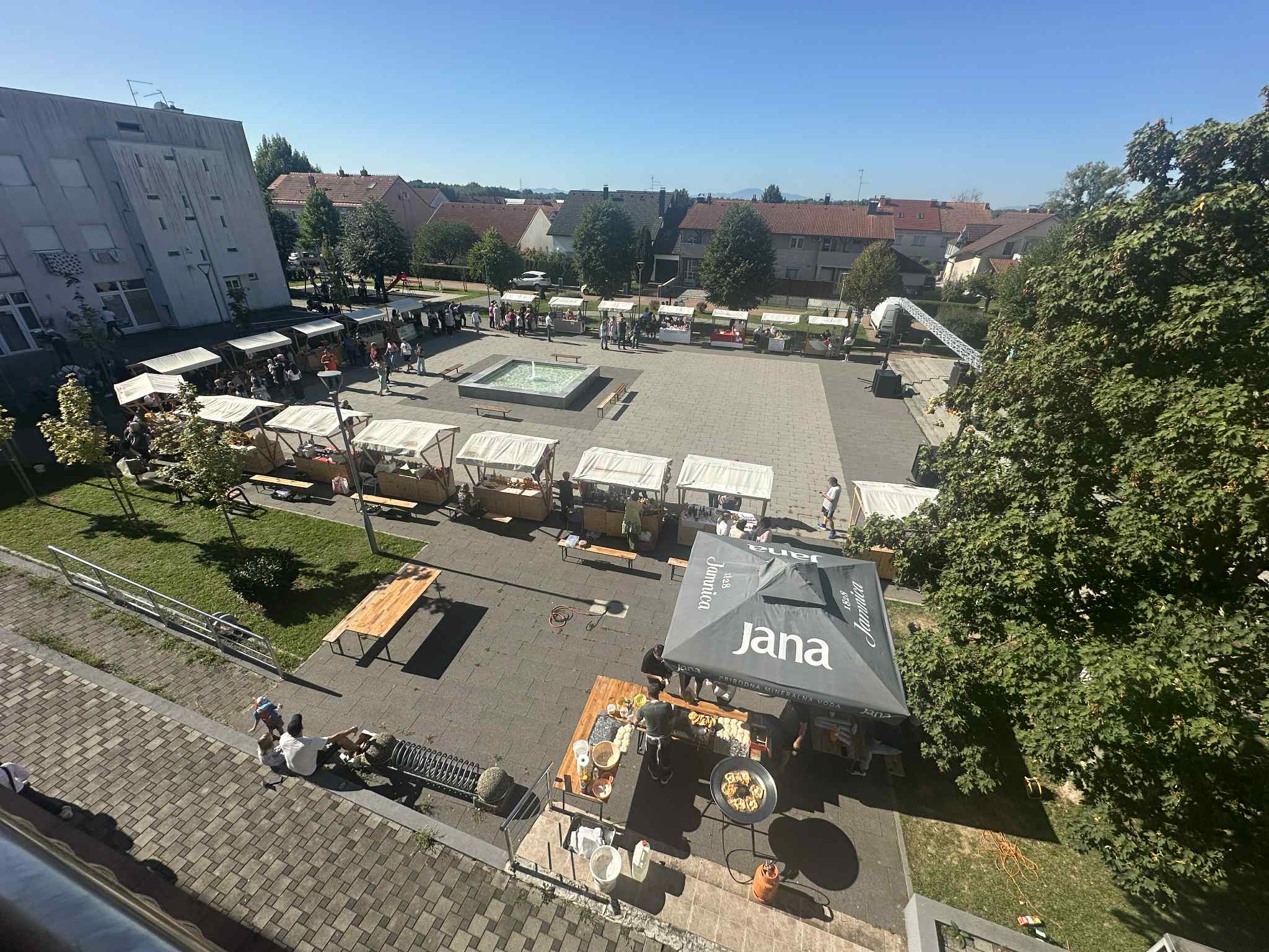 ba1f5bae-82e0-4b81-90e1-08314ba9b2d9 ba1f5bae-82e0-4b81-90e1-08314ba9b2d9