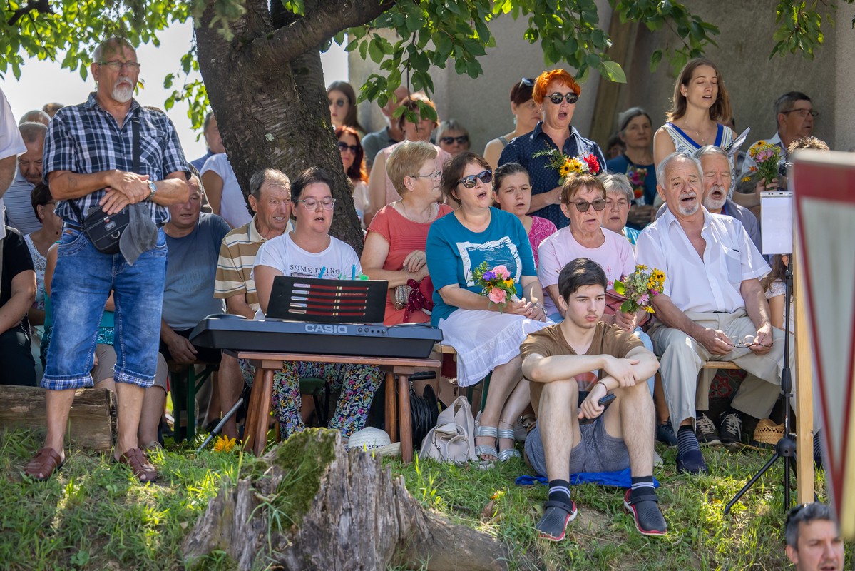 NA TOČKI PRIJATELJSTVA Susret hrvatskih i slovenskih vjernika u Šprincu