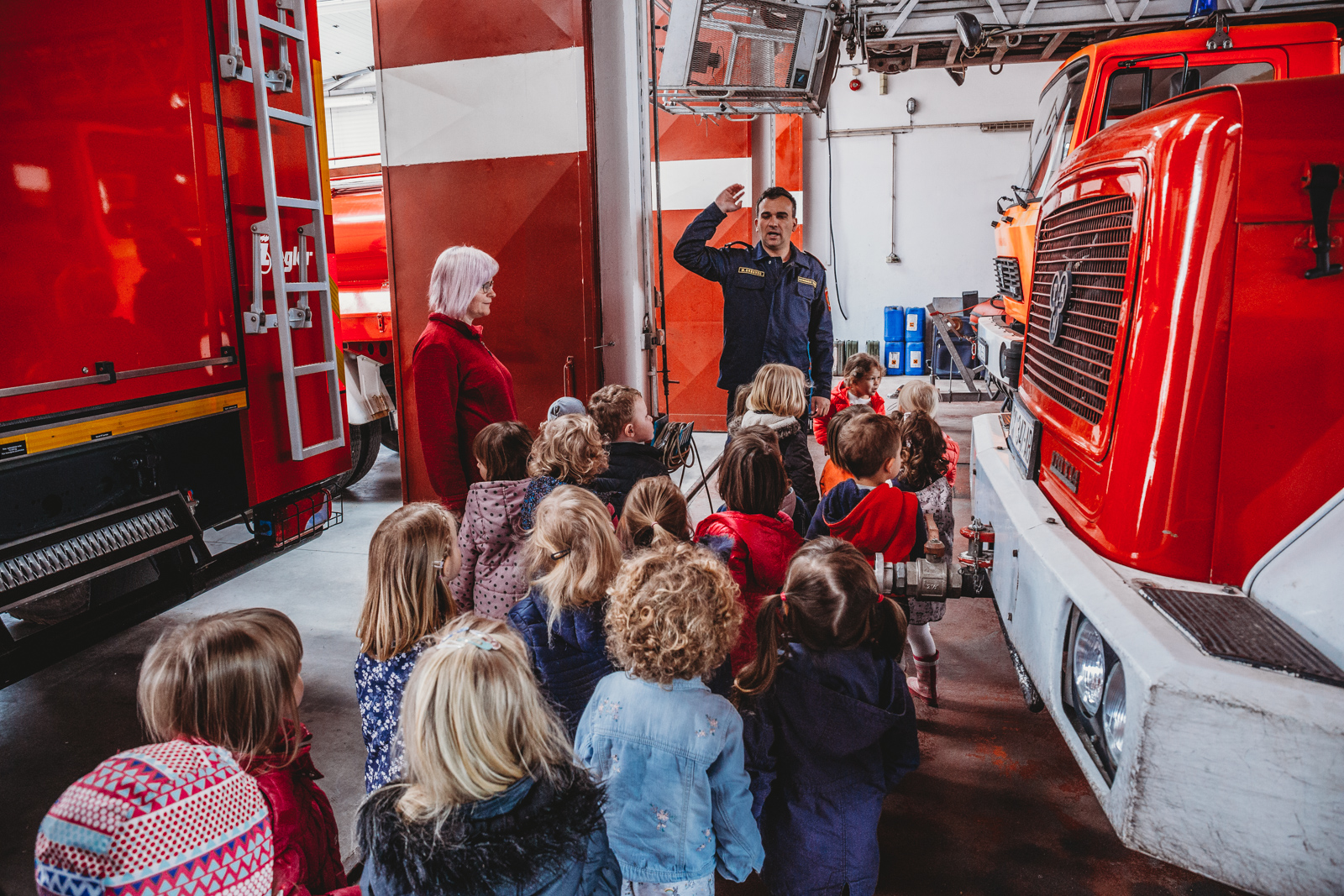 Mališani iz Dječjeg vrtića Cipelica posjetili vatrogasce