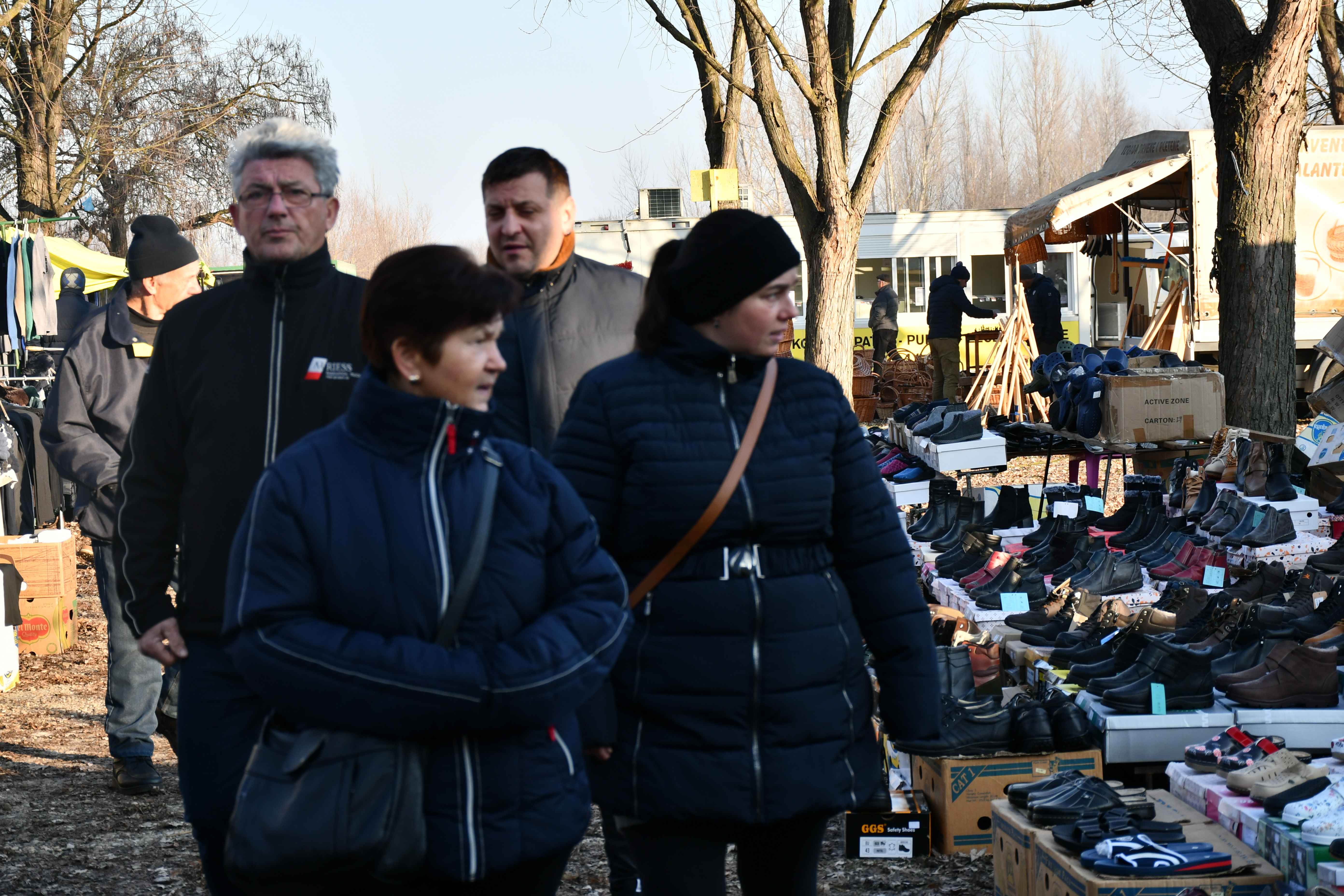 ZUBATO SUNCE Bogata ponuda voća i povrća na čakovečkom sajmu, a zaigrao se i šah!