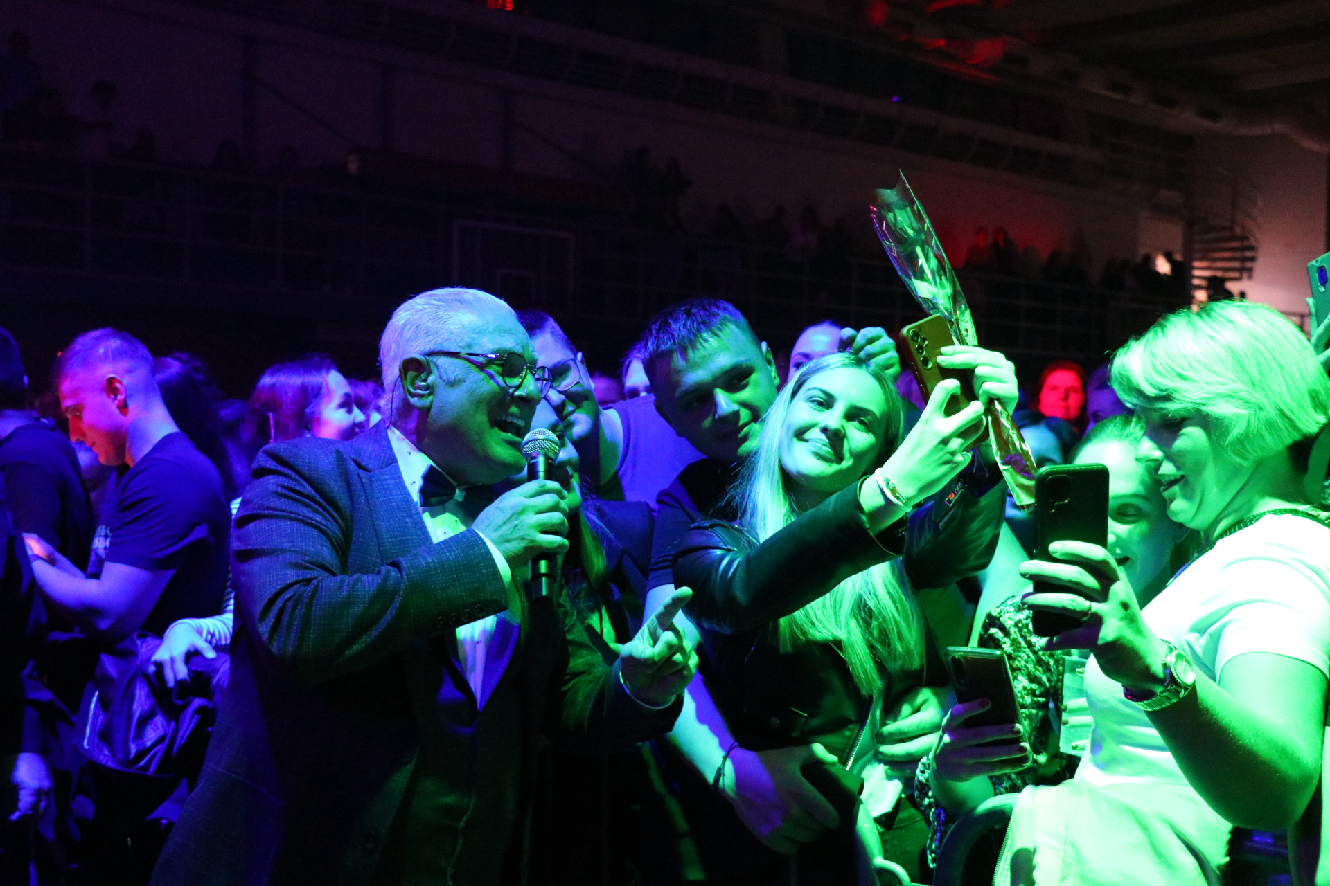 FOTO Željko Samardžić zagrijao Čakovec na jesenskom koncertu u punoj GOC dvorani