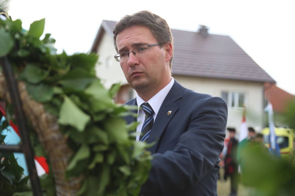 2139293610212942451732992976734