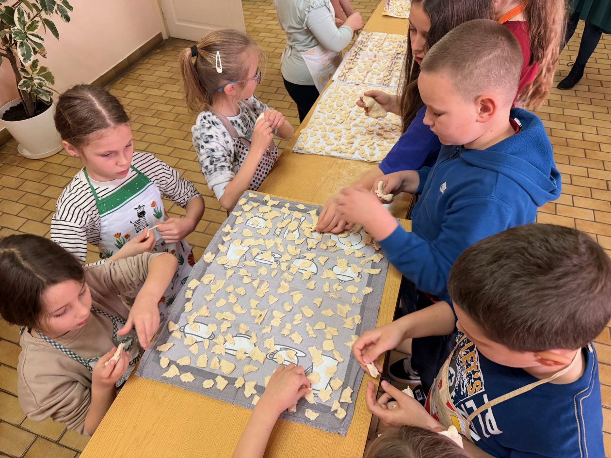 bakini recepti OŠ Vratišinec (7) bakini recepti OŠ Vratišinec (7)