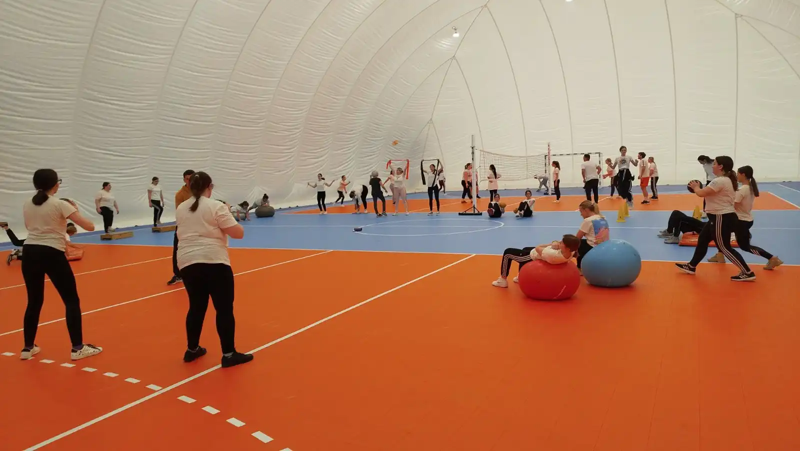 balon dvorana, svečano otvorenje, 2024 (20) balon dvorana, svečano otvorenje, 2024 (20)