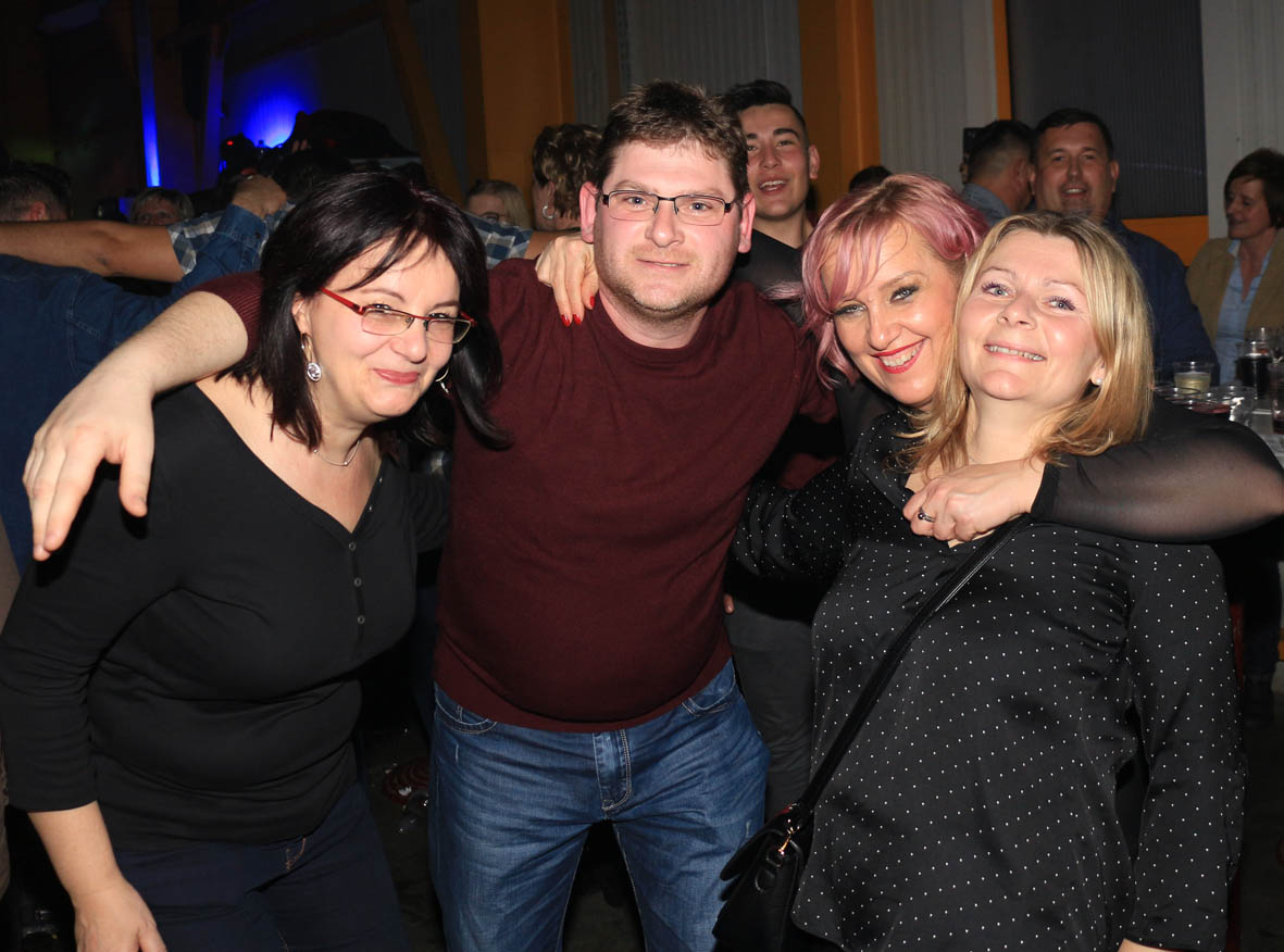 Miroslav Ilić i Kumovi na MESAP-u u Nedelišću