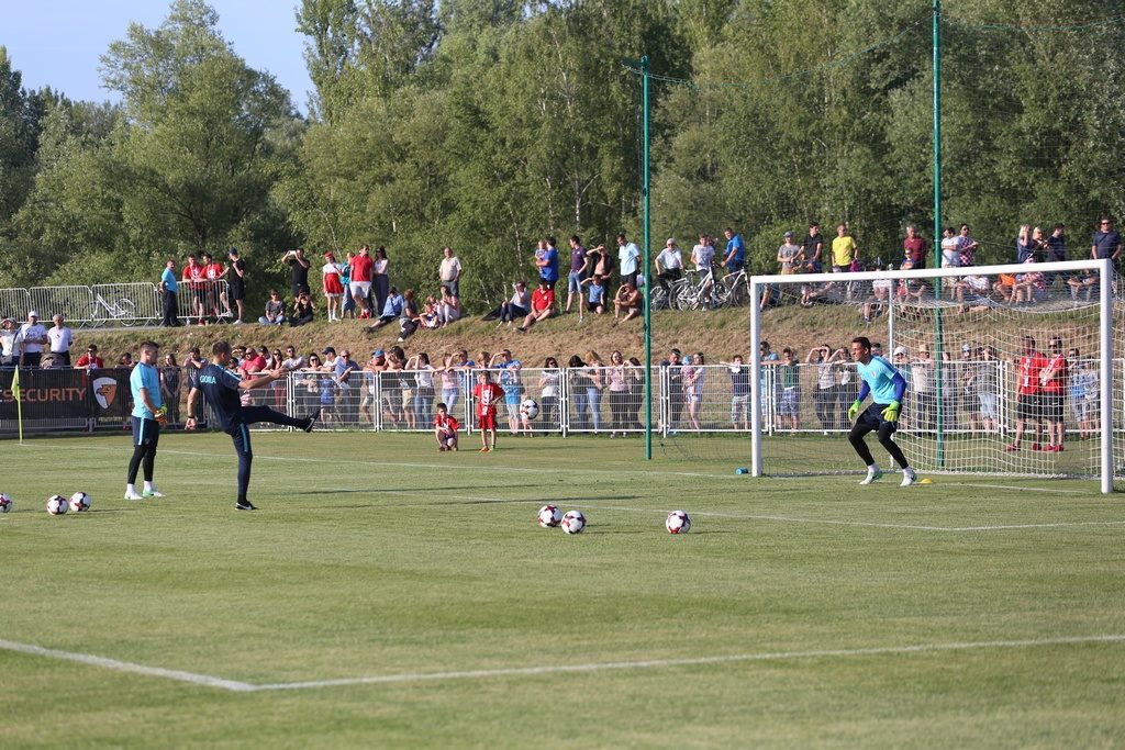 1894877710212055253873600712440