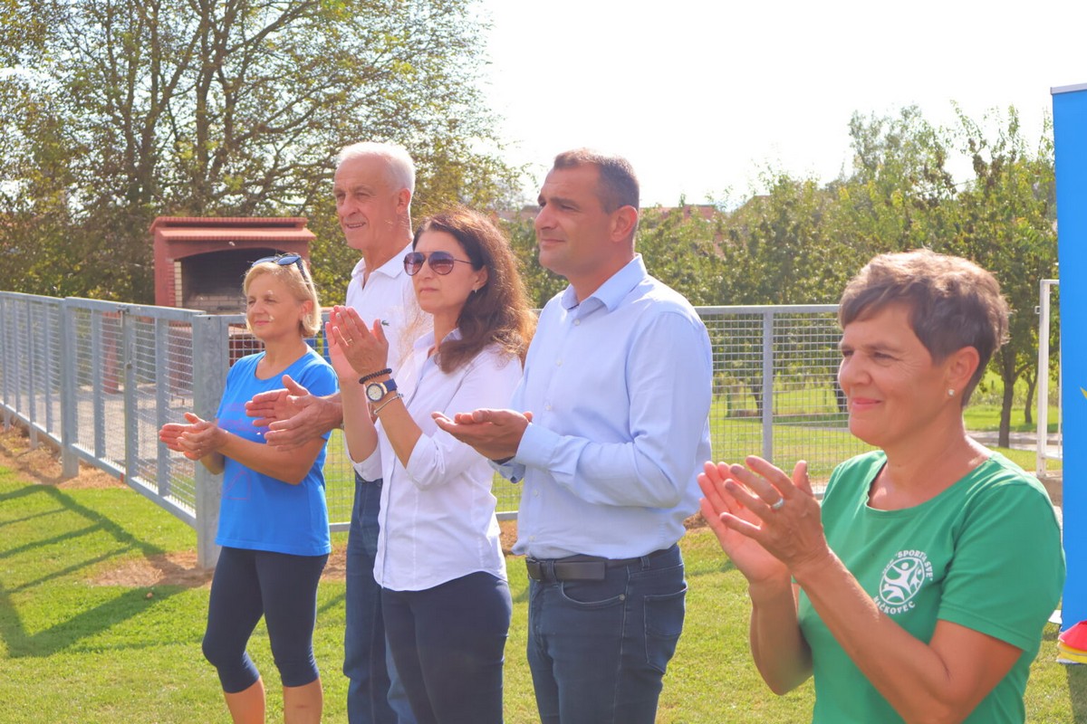 FESTIVAL SPORTSKE REKREACIJE U Mačkovcu vježbalo više od 200 žena, a slavila je ekipa Strahoninca! FESTIVAL SPORTSKE REKREACIJE U Mačkovcu vježbalo više od 200 žena, a slavila je ekipa Strahoninca!