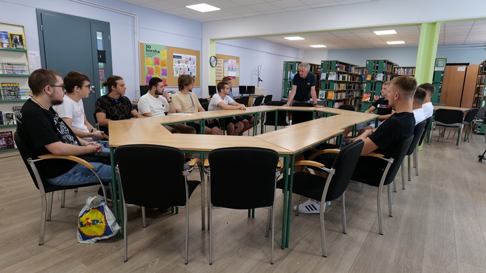 TEHNIČKA ŠKOLA ČAKOVEC Posljednje zajedničko okupljanje maturanata