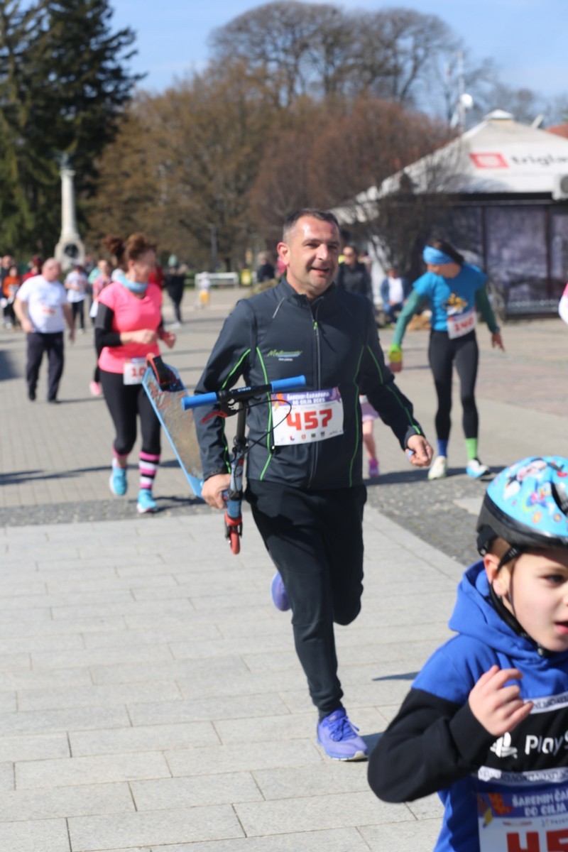 ”Šarenim čarapama do cilja”