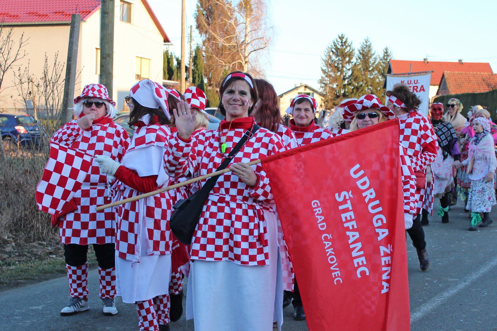 SEZONA MAŠKARA Veselo je bilo na Fašniku u Zasadbreg