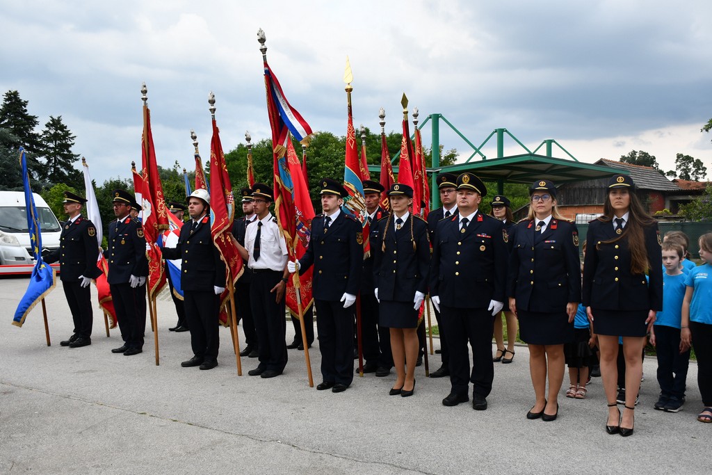 VELIKA SVEČANOST Vatrogasci DVD-a Mala Subotica slave 130. rođendan