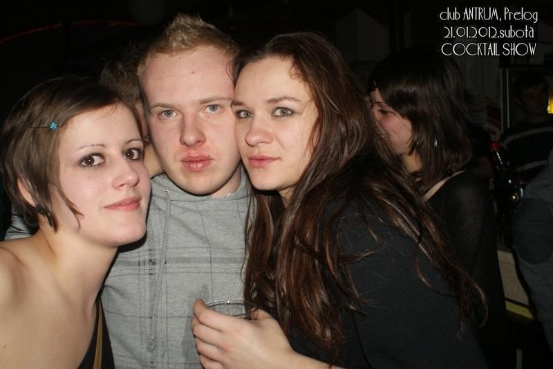 slika0032 Antrum (Subota, 21.1.2012) slika0032 Antrum (Subota, 21.1.2012)